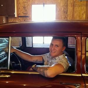 Meet your Posher, Zachary